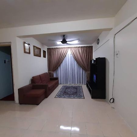 Dhuha Homestay @ Seri Alam Masai , Johor Exterior photo